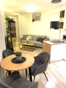 Moderno Apartament