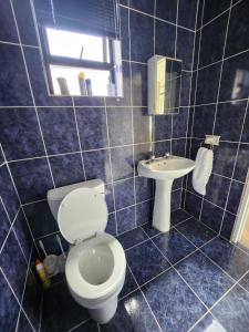 Balmoral Cottage, West Beach