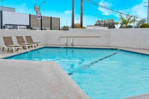 Motel 6-El Monte, CA - Los Angeles