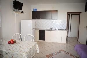 Apartment in Lopar with sea view, loggia, air conditioning, W-LAN 4229-6