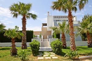 Xenos Villa 1 With Private Swimming Pool Near The Sea