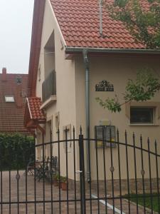 Napsugár apartmanház - Ubytování bez kategorie ve městě Balatonlelle