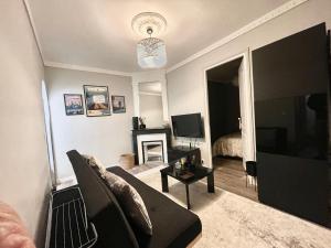 Appartements Appartement calme a 2 min a pied de la gare : photos des chambres