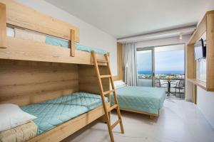 Family Room with Bunk Bed room in Venezia Resort Hotel