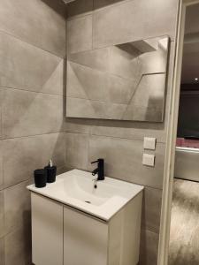 Appartements ZIN AND CITY JACCUZZI : photos des chambres