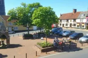 Charming holiday apartment in central Woodbridge - 伍德布里奇