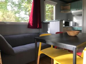 Villages vacances DOMAINE des GRANDS PINS : photos des chambres