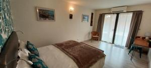 B&B / Chambres d'hotes Au Petit Pressoir : photos des chambres