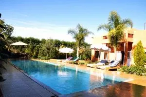 Jolie villa moderne avec piscine privée. - Amekhlig