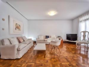 APARTAMENTO EN GROS, SAN SEBASTIÁN Zurriola Beach