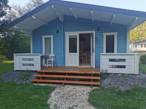 Domek całoroczny na wyłączność Niebieska Osada nad górskim potokiem