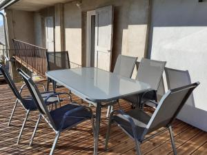 Maisons de vacances Gite Les Mesanges : Maison 2 Chambres