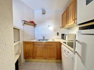 Appartement confortable près des pistes avec parking à Val-dIsère - FR-1-518-116