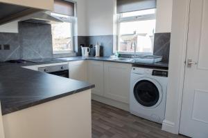 Toothbrush Apartments - Ipswich East - Cauldwell Ave