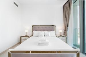 Lux BnB The Grand Creek Harbor Views