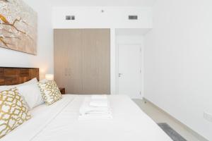 Lux BnB The Grand Creek Harbor Views