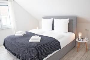 Modernes 80 qm Apartment mit Balkon und Innenstadtnah