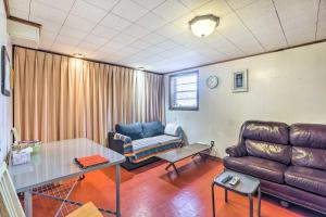 Pet-Friendly Birmingham Apartment with Patio!