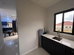 Bright Cove Luxury Villa 1