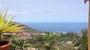 Atlantida Deluxe penthouse by Apartamentos Estrella del Norte