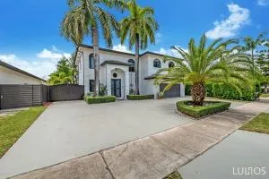 Luxury Beach Oasis - Heated Pool, Game Extravaganza L44 - Hammocks