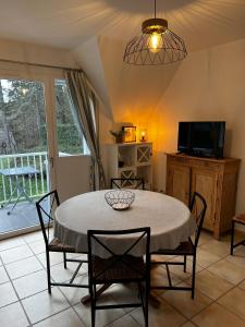 Appartements 11 Les Pins Penches : photos des chambres
