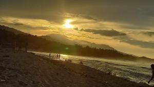 CabaƱa The Sunset