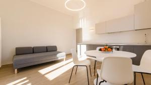 Noliday Riviera Sea View Luxury Apartment