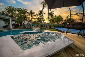 Luhos Paradise - Pickleball Extravaganza L07