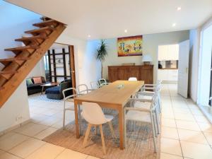 Maisons de vacances *VILLA PALMA* 5 suites parentales, plage a 600 m, Vieux-Boucau : photos des chambres