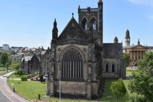 THE PAISLEY PENTHOUSE - ABBEY VIEW - Barrhead