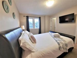 Stylish Getaway by Spruce Meadows