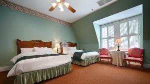 Queen Room with Two Queen Beds - Non-Smoking room in Best Western Plus Windsor Hotel