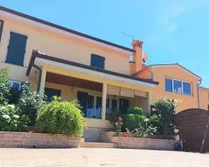 Villa Danica - Mali Turini