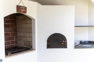 Linda Casa a 50m da Praia com Churrasqueira e Jardim