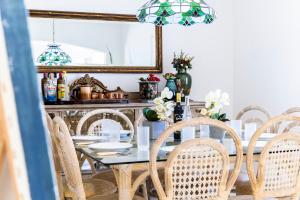 Linda Casa a 50m da Praia com Churrasqueira e Jardim