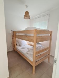 Appartements Corse, Appartement tout confort, acces direct plage : photos des chambres