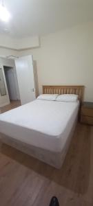 Lovely spacious double beds sleeps 8
