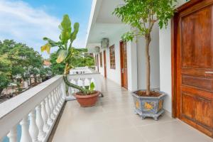 Caroline Resort