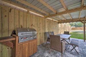 Apopka Getaway with Yard and Covered Patio