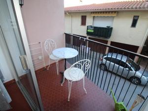 Studio agréable avec terrasse à 300m de la plage à Collioure - FR-1-309-360