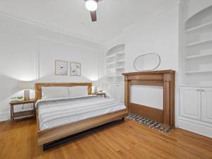 Bloomfield/Shadyside @E Stylish and Modern Private Bedroom with Shared Bathroom