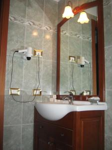 Economy Double or Twin Room