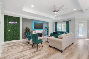 Emerald-Gem-Inn • Laguna Haven/Beach Home!