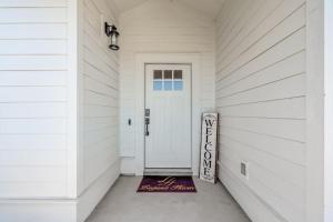 Emerald-Gem-Inn • Laguna HavenBeach Home!