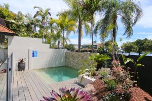 Noosa Boutique Apartments & Elkhorn Villas