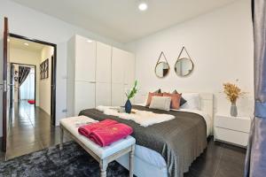 4BD Pool Villa Pattaya with Jacuzzi - Exquisite Pool Villa A