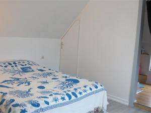 Maisons de vacances Maison Perros-Guirec, 4 pieces, 5 personnes - FR-1-368-44 : photos des chambres