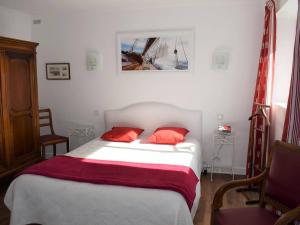 Appartement rénové 3* avec jardin et WIFI à 20m de la plage - Trégastel - FR-1-368-77