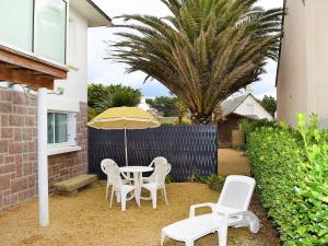 Appartement rénové 3* avec jardin et WIFI à 20m de la plage - Trégastel - FR-1-368-77